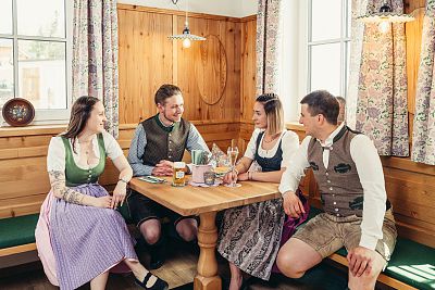 24_NZ_Essen_Alt_Karl Steinegger